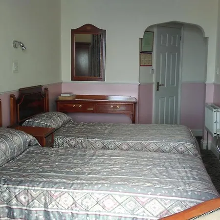 Konukevi Havelock Saint Helier Jersey